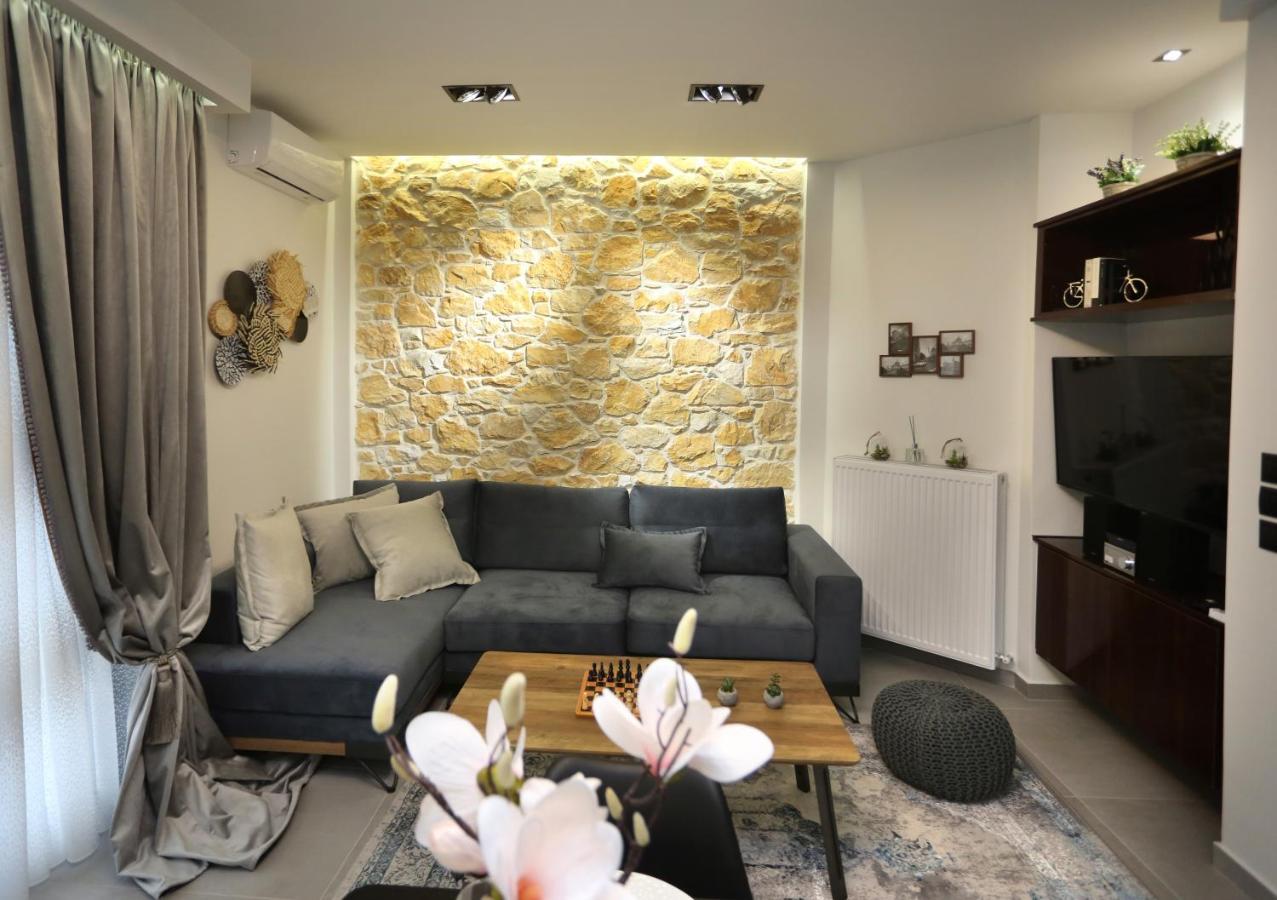 La Larissa Luxury Apartments Koronis Lárissa Exterior foto